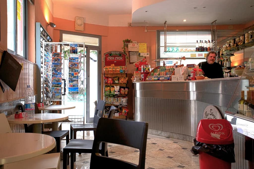 Aperitivo in Manarola: Where to Drink and What to Order