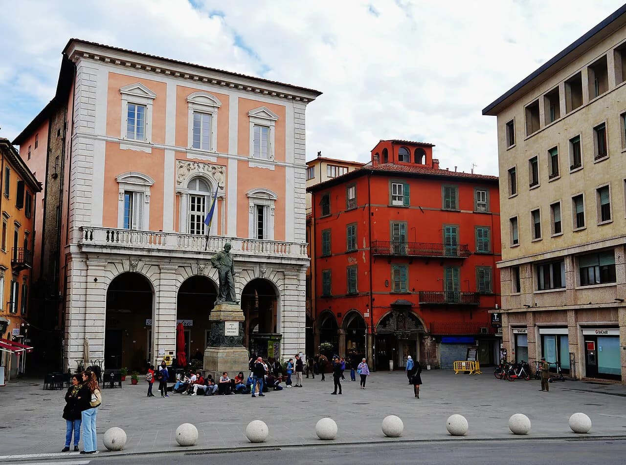 Aperitivo in Pisa: How It Works and Where to Have It