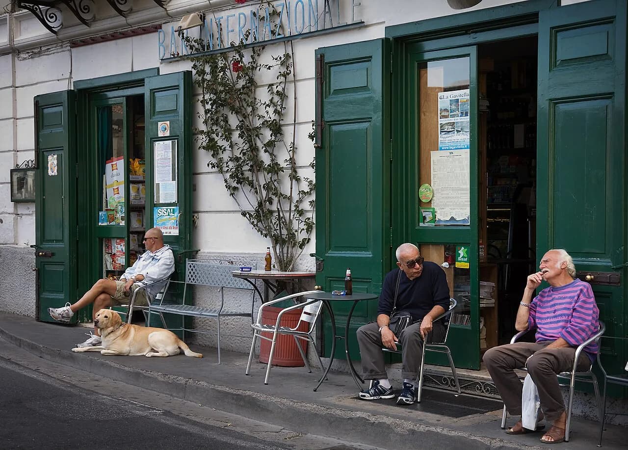 Aperitivo in Positano: Sunset Drinks & What to Order
