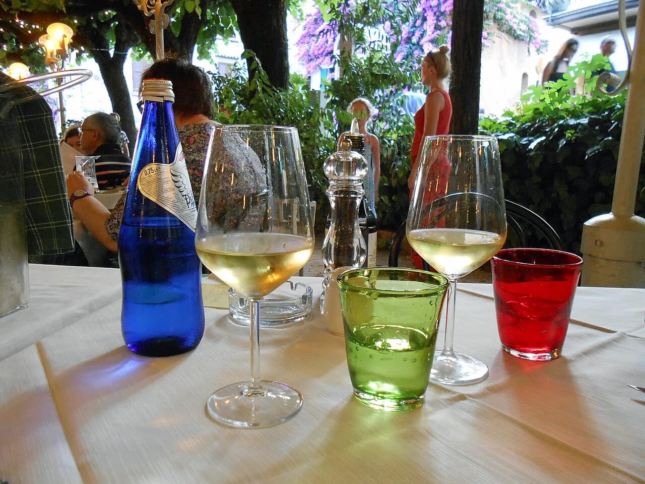 Aperitivo in Sirmione: Where to Go and What to Order