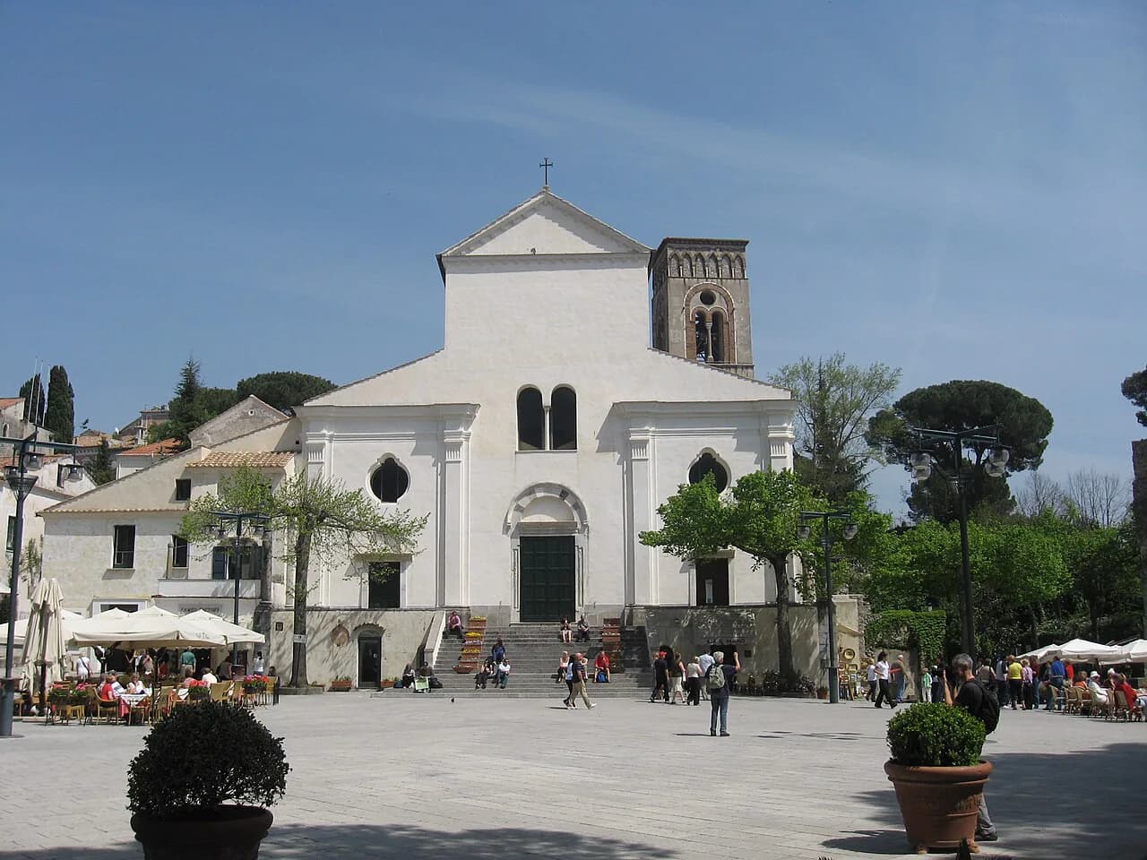 Best Gelato in Ravello: Where to Go and What to Order
