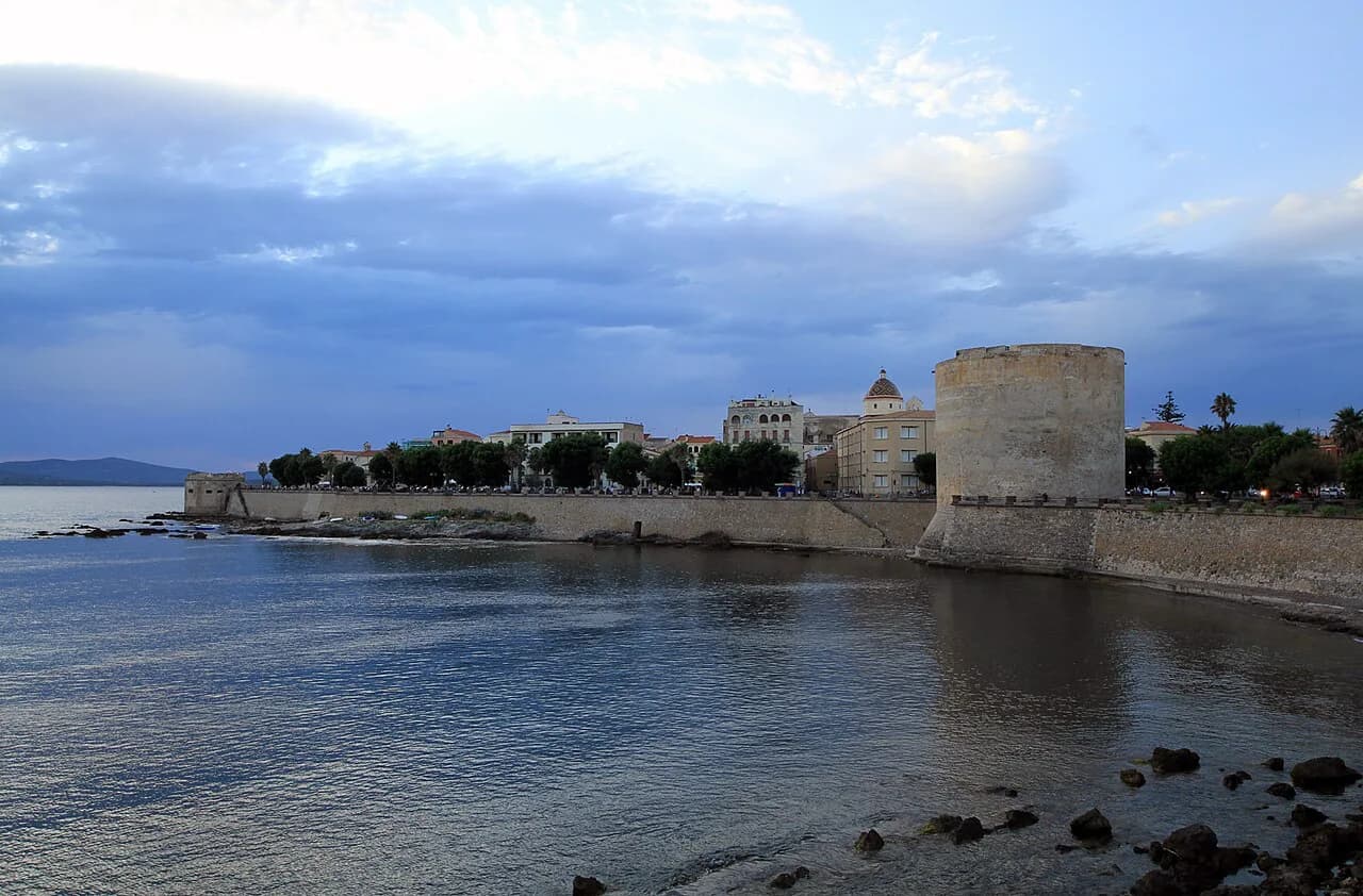 Best Pizza in Alghero: Pizzerias Worth Your Evening