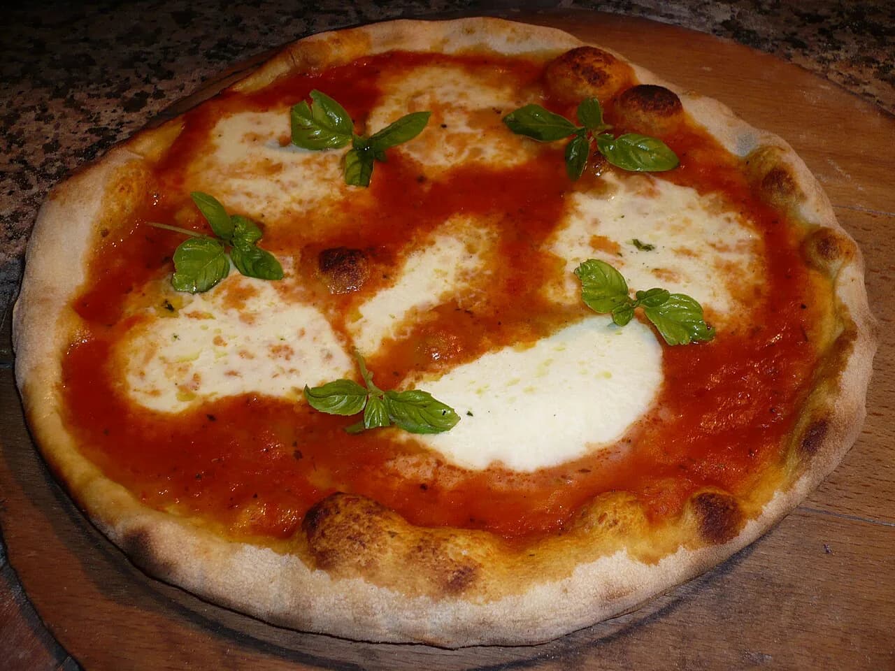 Best Pizza in Cortina d'Ampezzo: Where to Eat It