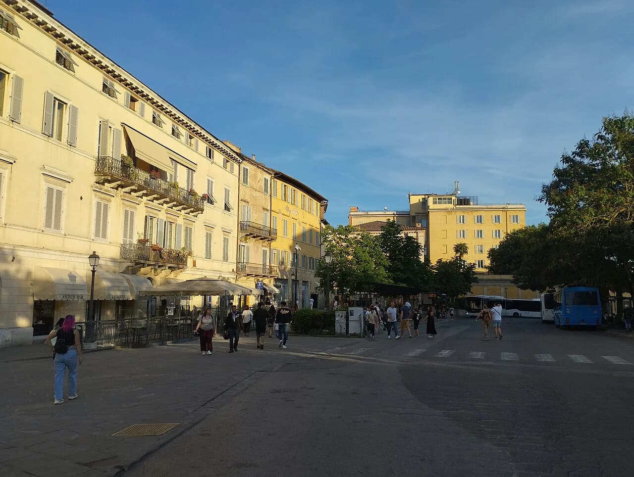 Best Pizza in Siena: Where to Eat It and How to Order