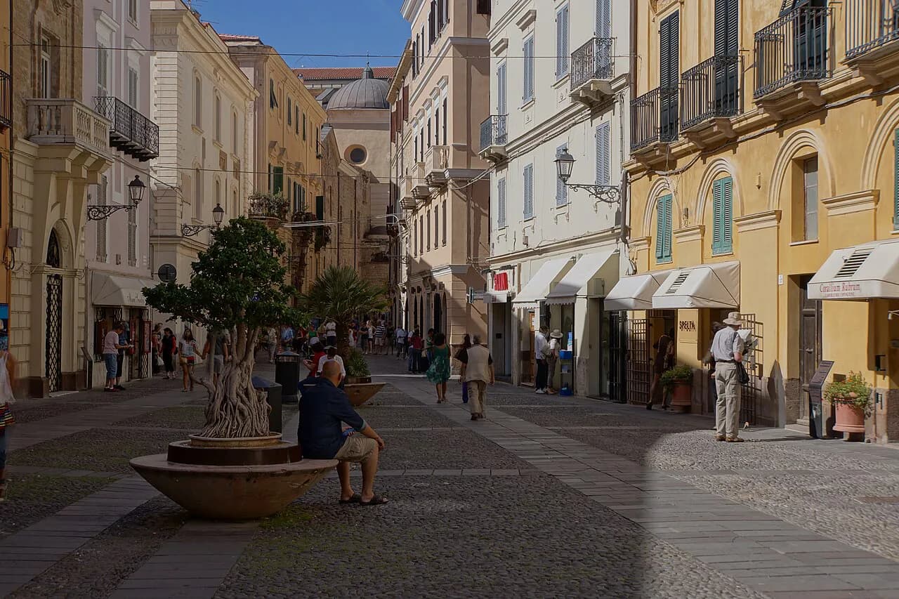 Breakfast in Alghero: Where to Eat and What to Order