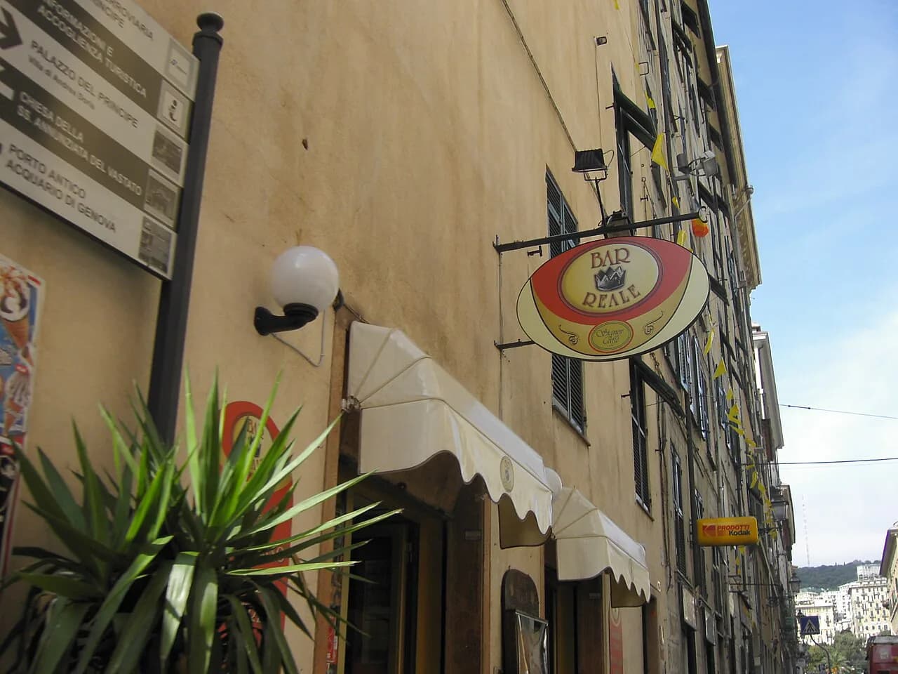 Best Coffee in Genoa: Cafés Worth Sitting Down For