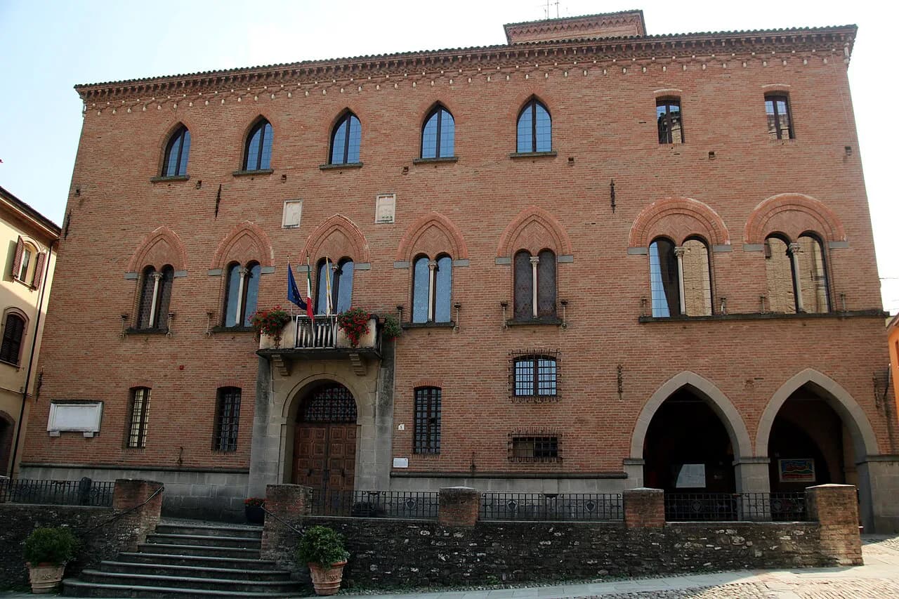 Caseificio Bio Reggiani: Modena Dairy Visit Guide