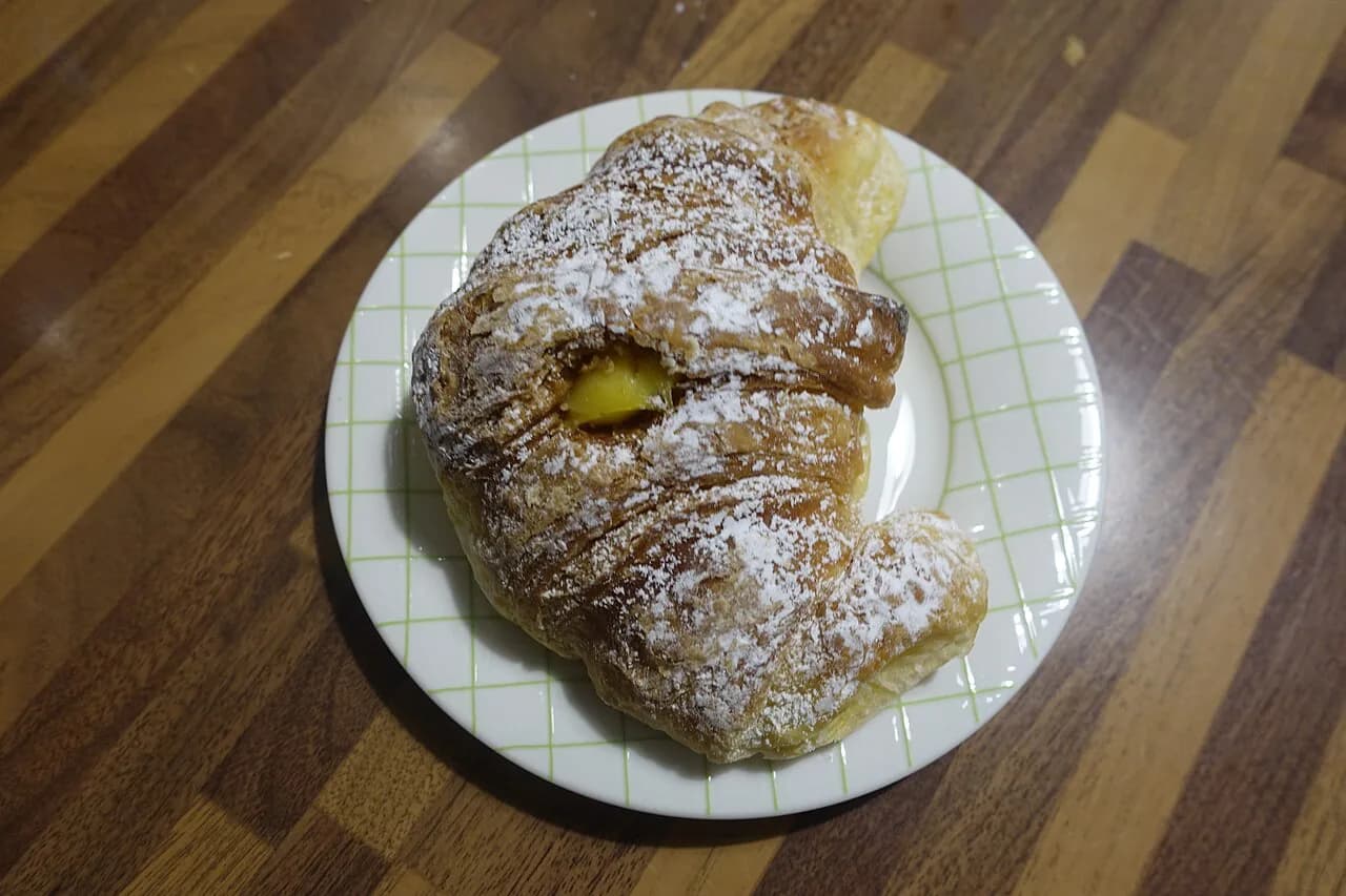 Cornetto: Italy's Breakfast Pastry Guide