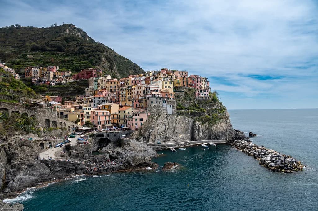 Cooking Classes in Manarola: Pesto, Pasta and What to Book
