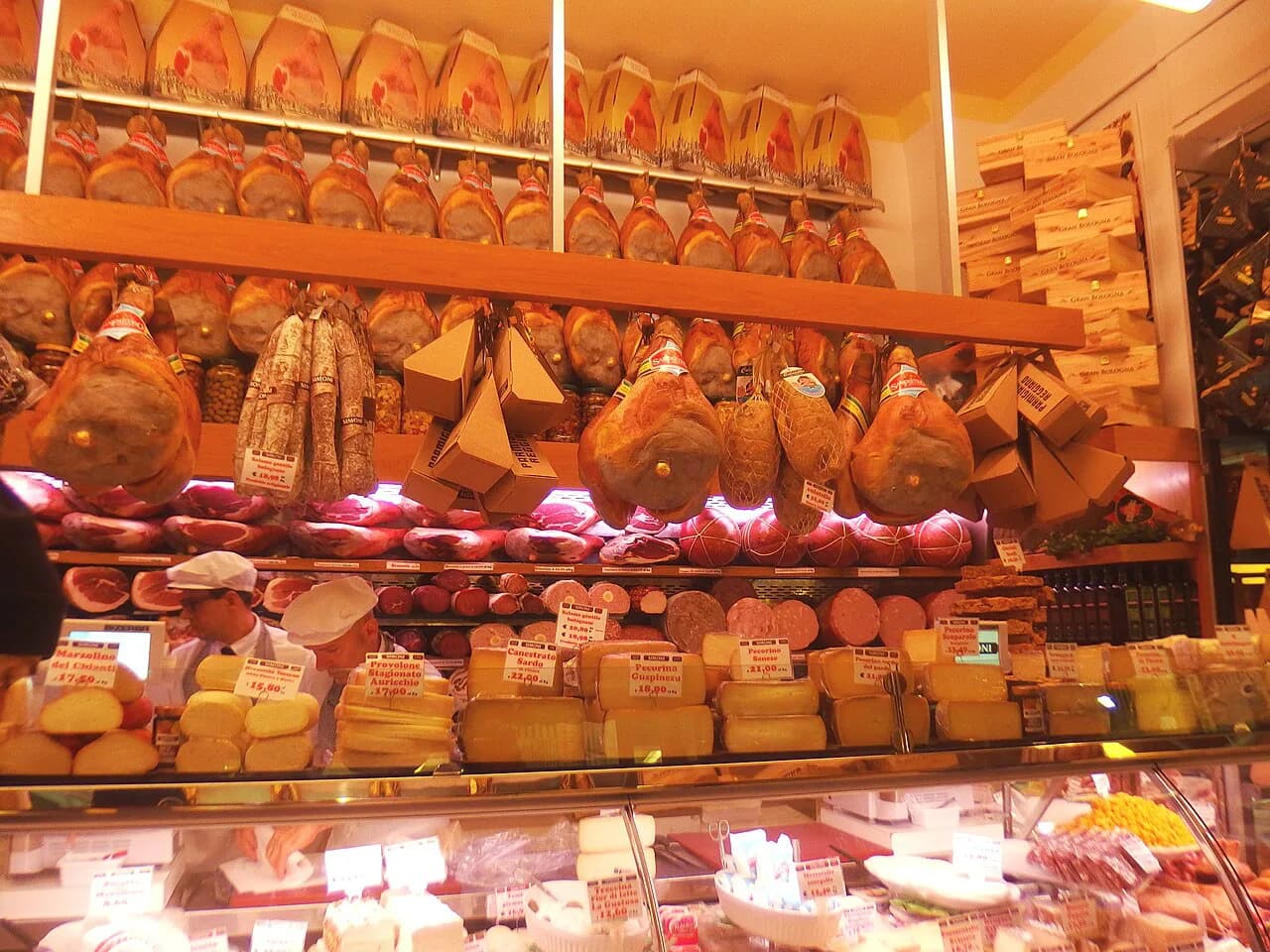 Street Food in Bologna: What to Eat and Where to Find It