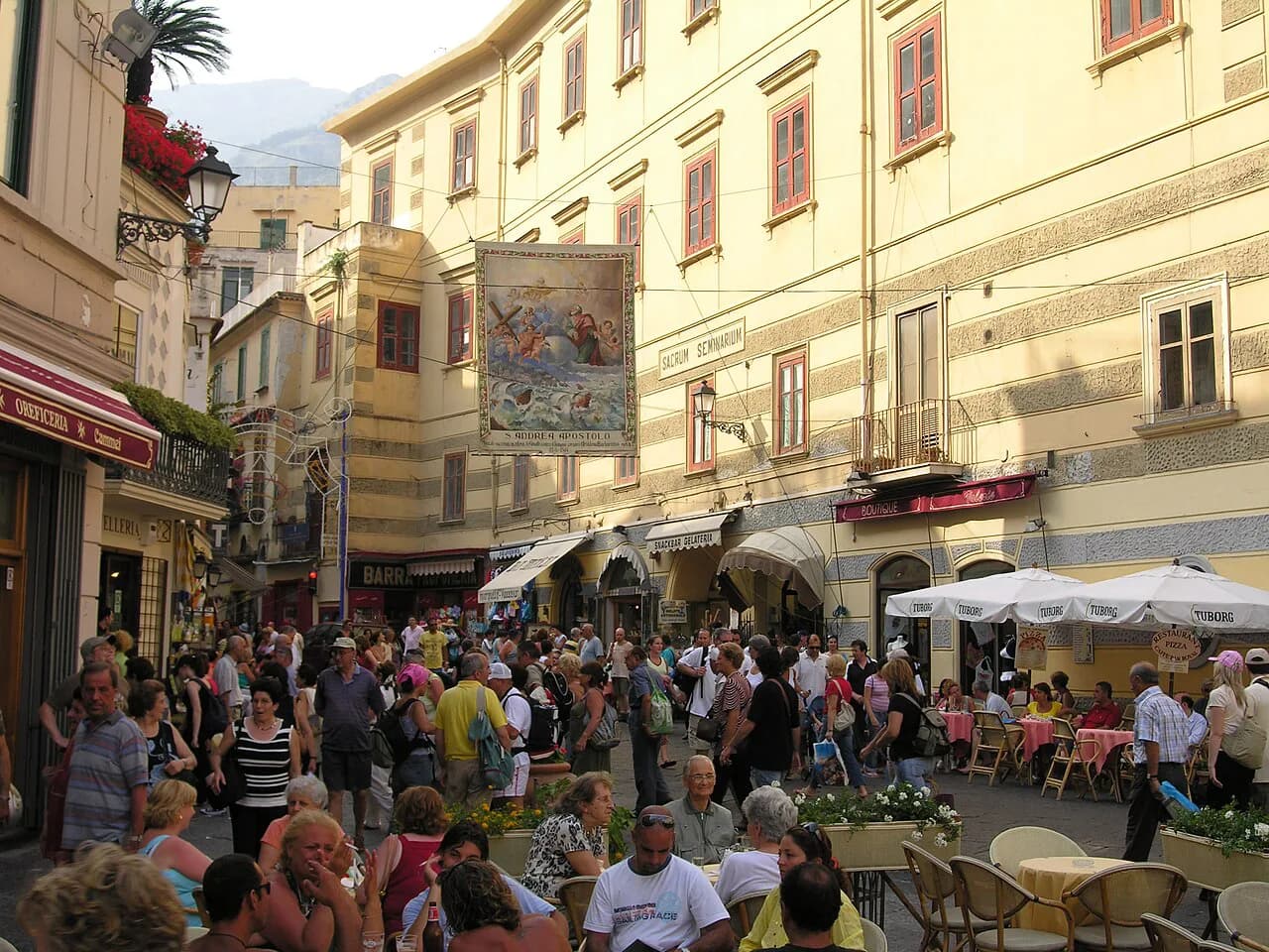 Trattorias in Amalfi: Where to Eat and What to Order