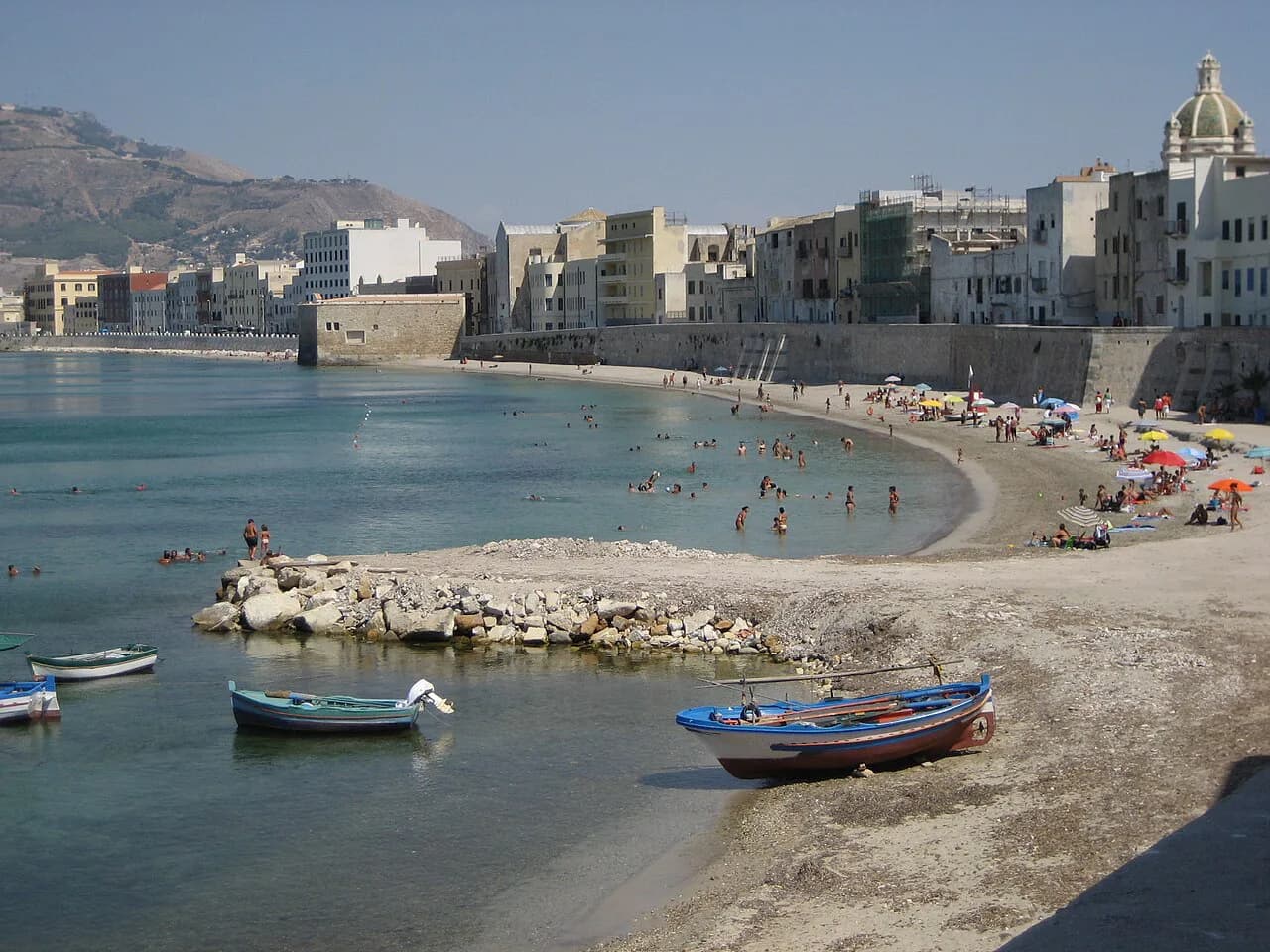 Trattorias in Trapani: Where to Eat Couscous and Busiate