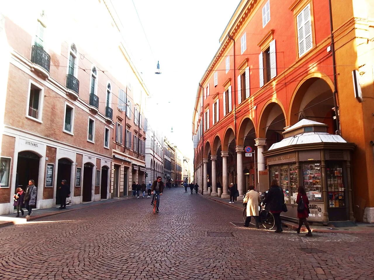 Breakfast in Modena: Where to Eat and Café Culture