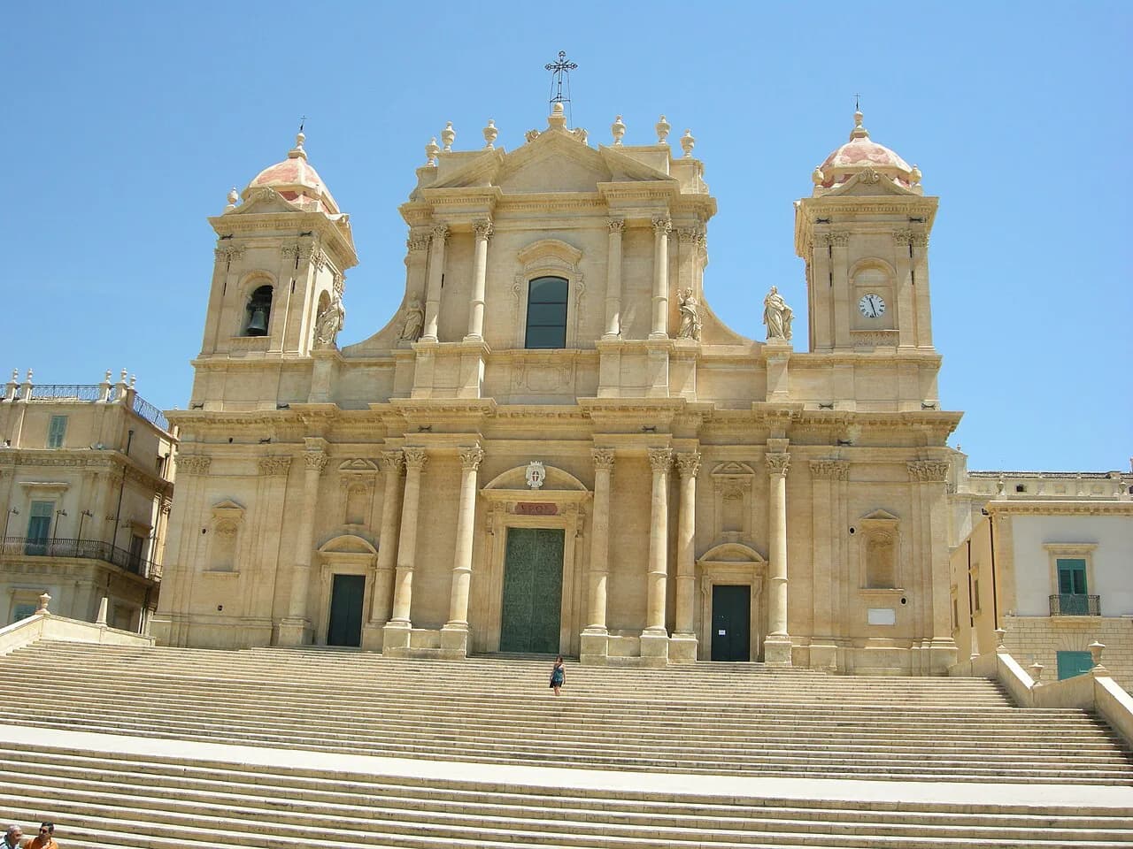 Lunch in Noto: Where to Eat at Midday in Sicily