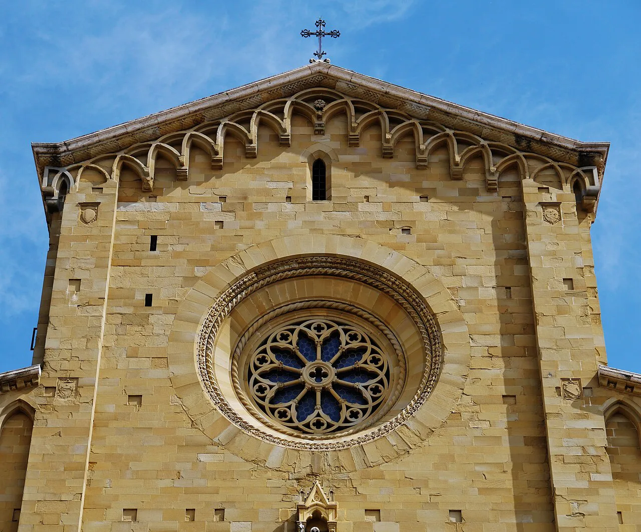 Arezzo Cathedral facade.