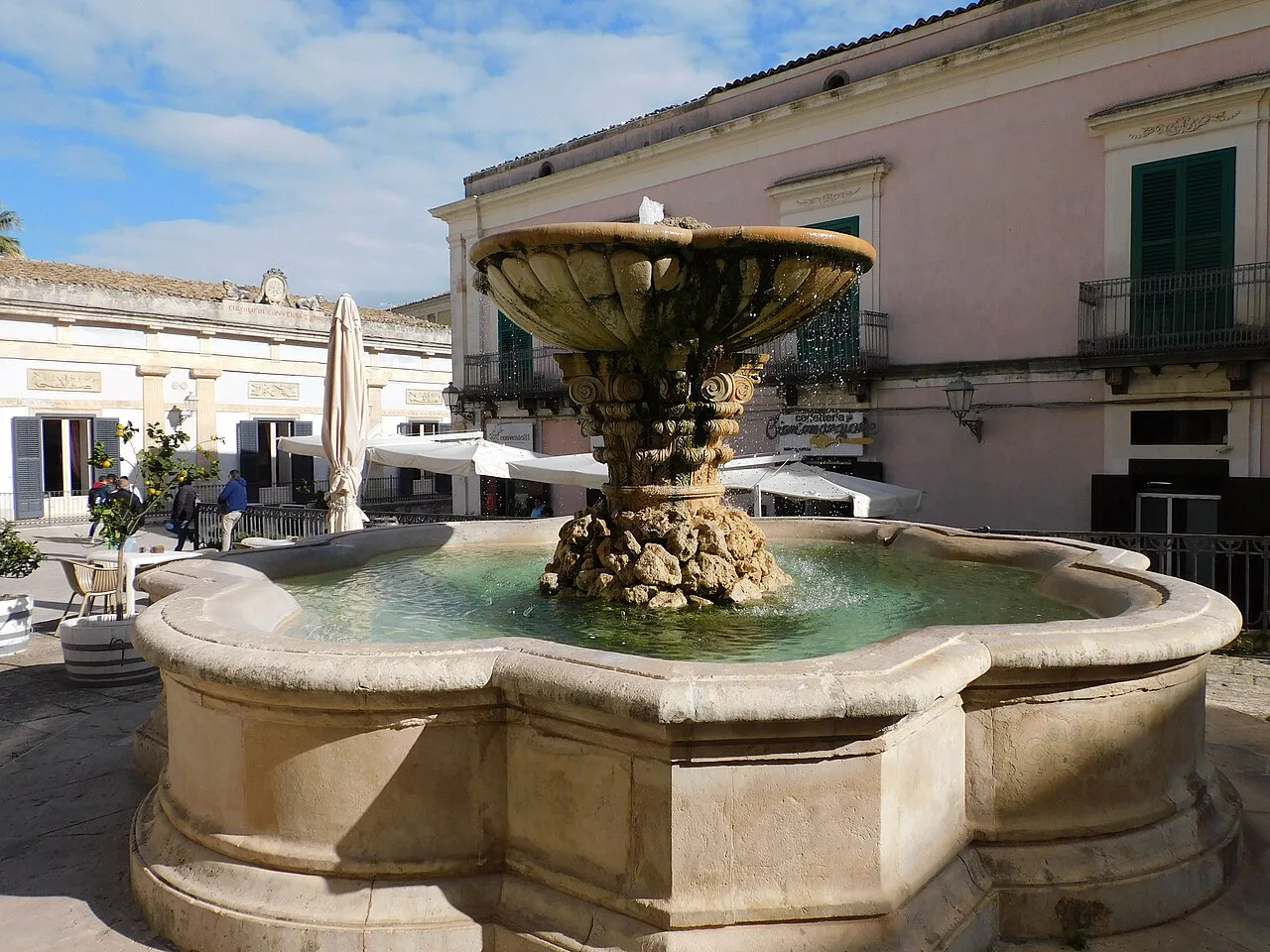 Fountain on Piazza Duomo in Ragusa Ibla.