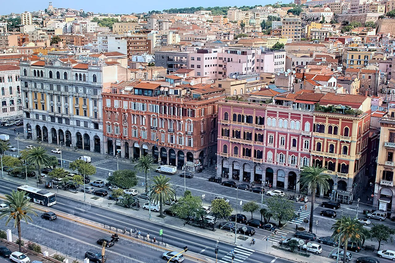 Via Roma and the seafront in Cagliari.