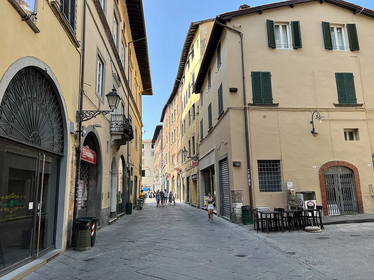 A lane in Lucca's old town.