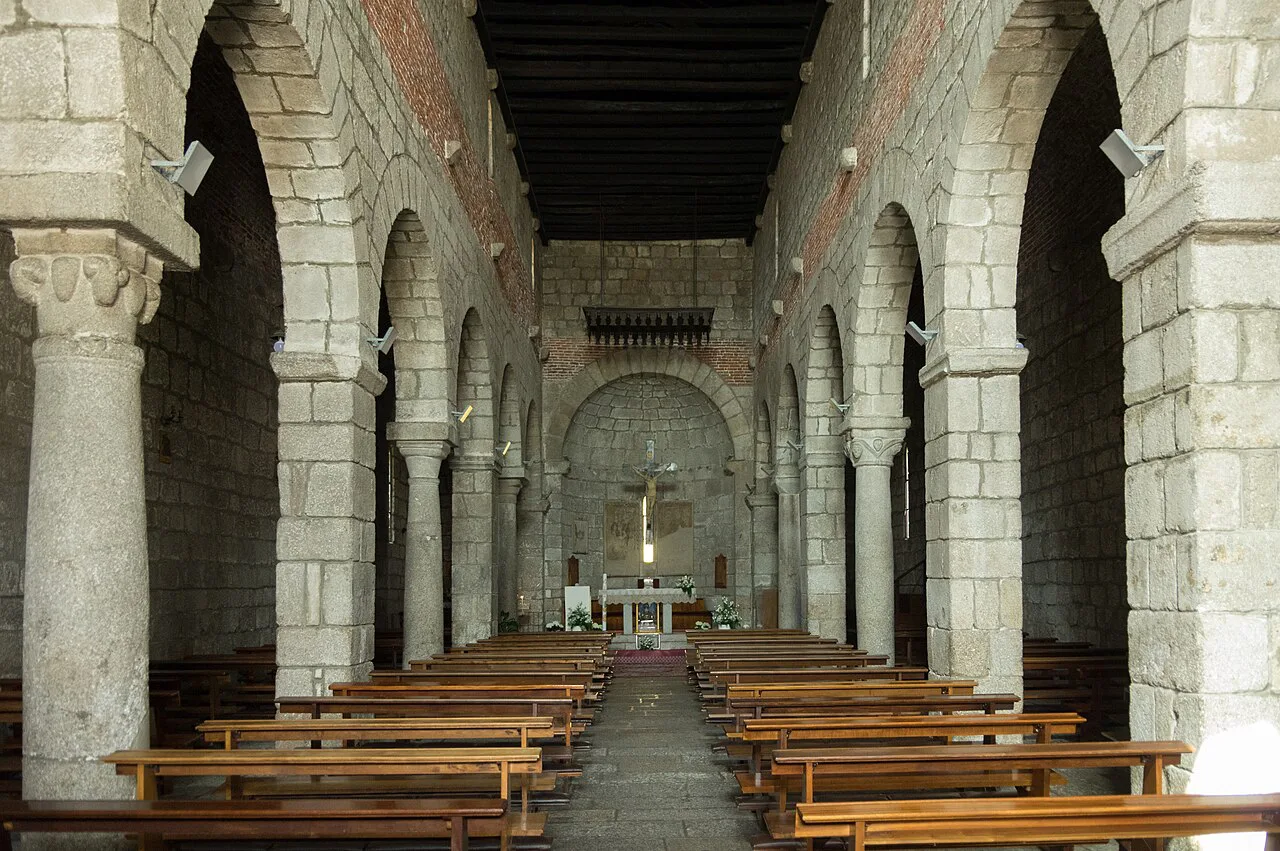 Nave of the Basilica of San Simplicio in Olbia.