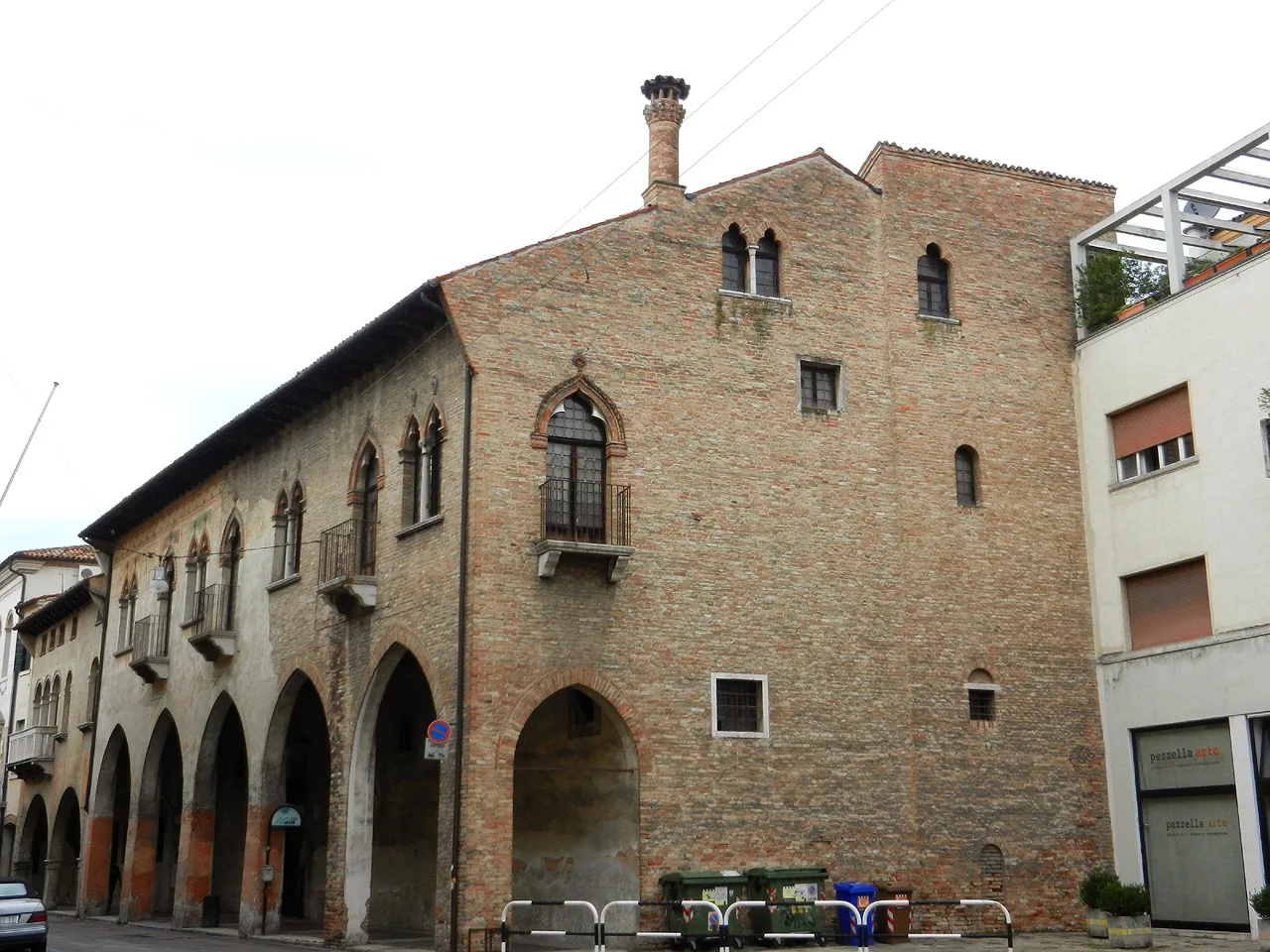 Medieval house in central Treviso.