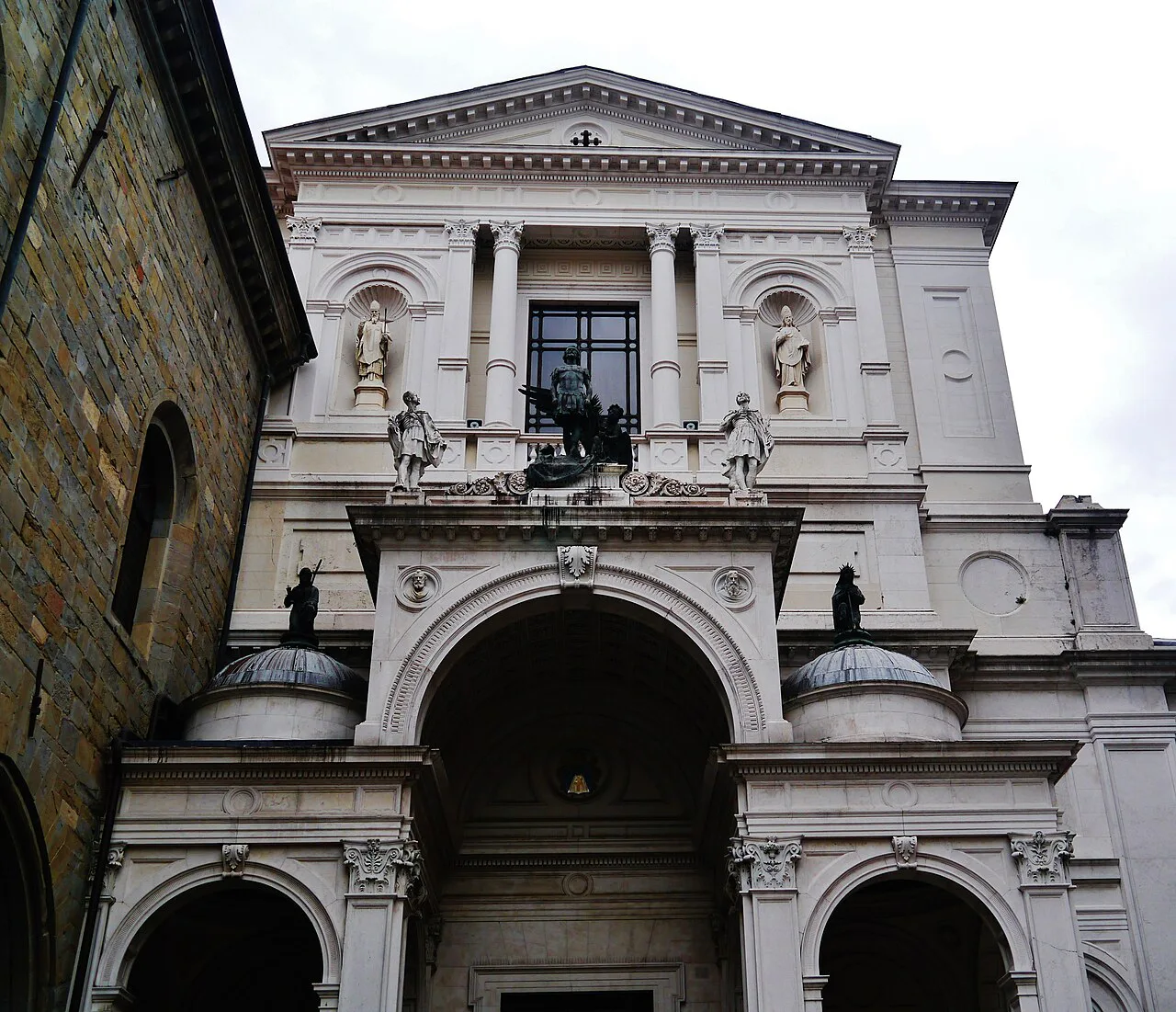 Cathedral facade in Bergamo.