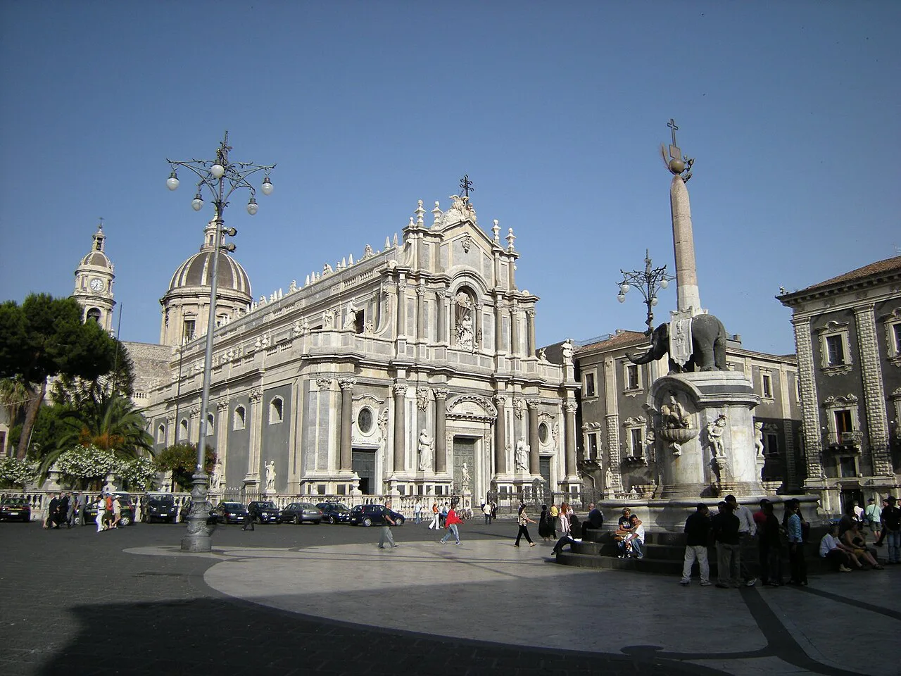 Cathedral and elephant fountain in Catania.