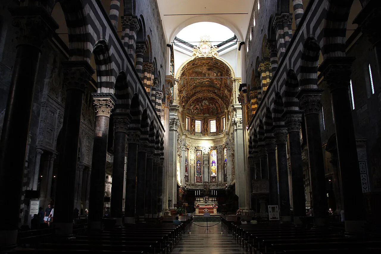 Nave of Genoa cathedral.