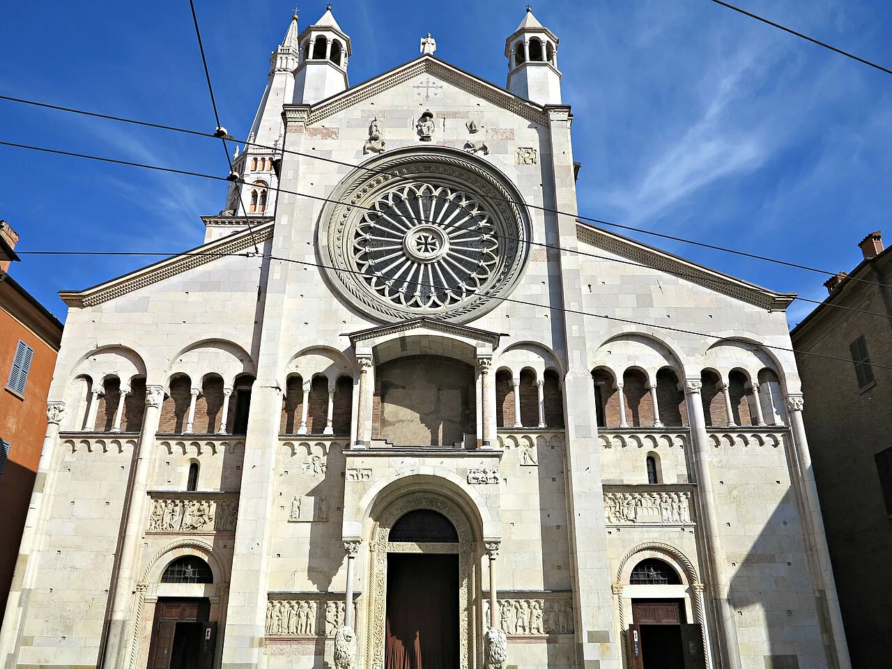 Modena cathedral facade.