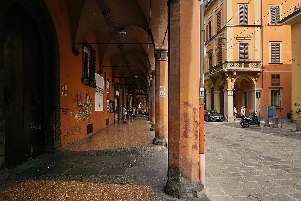 Portico on Strada Maggiore in Bologna.
