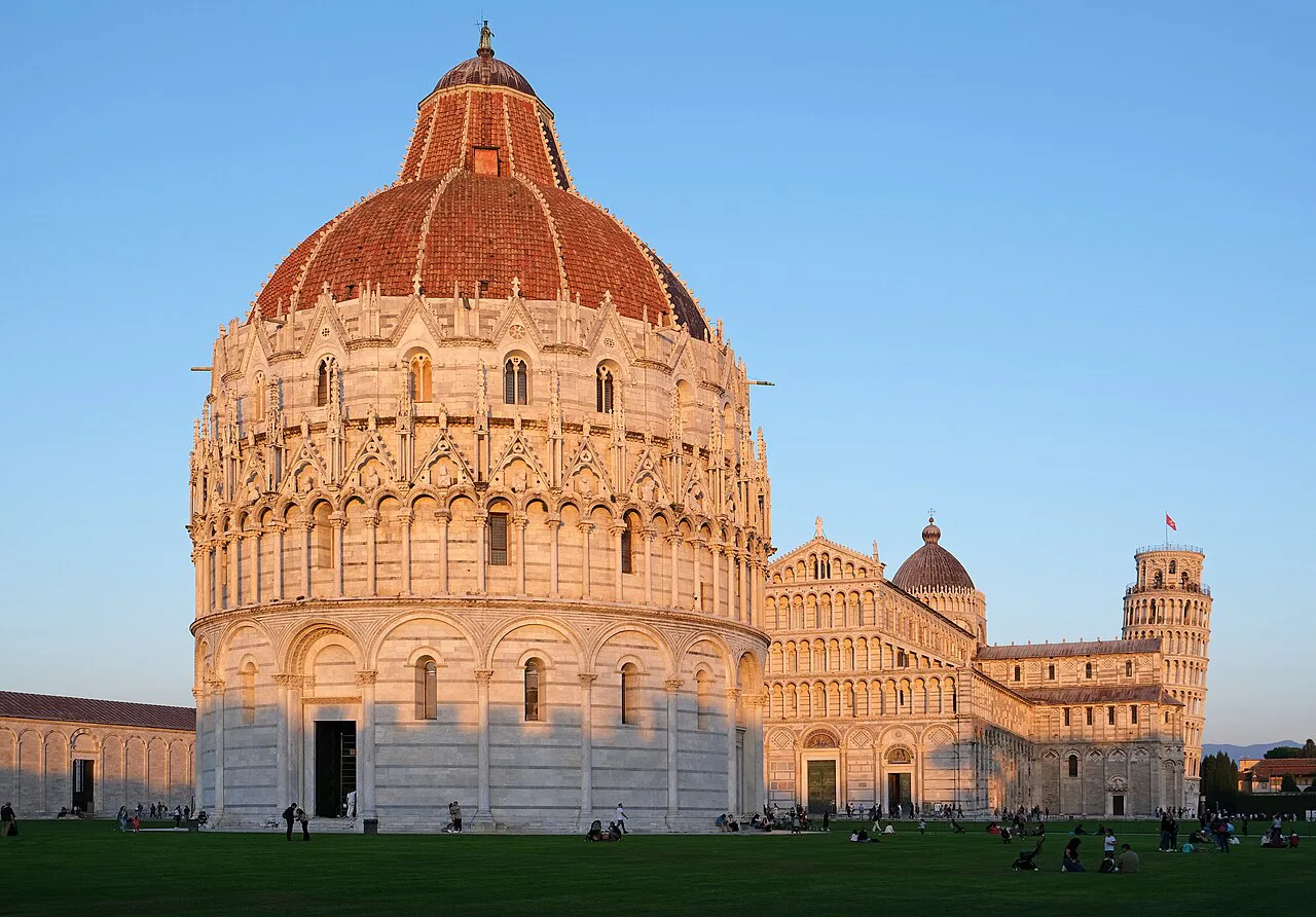 Baptistery and cathedral in Pisa.