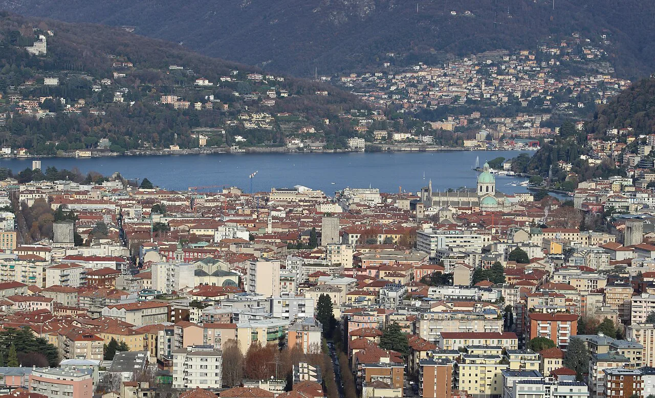 Walled old town of Como.