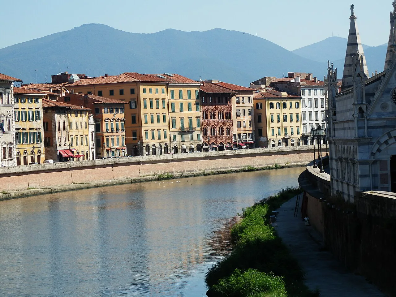The Arno and riverside palazzi in Pisa.