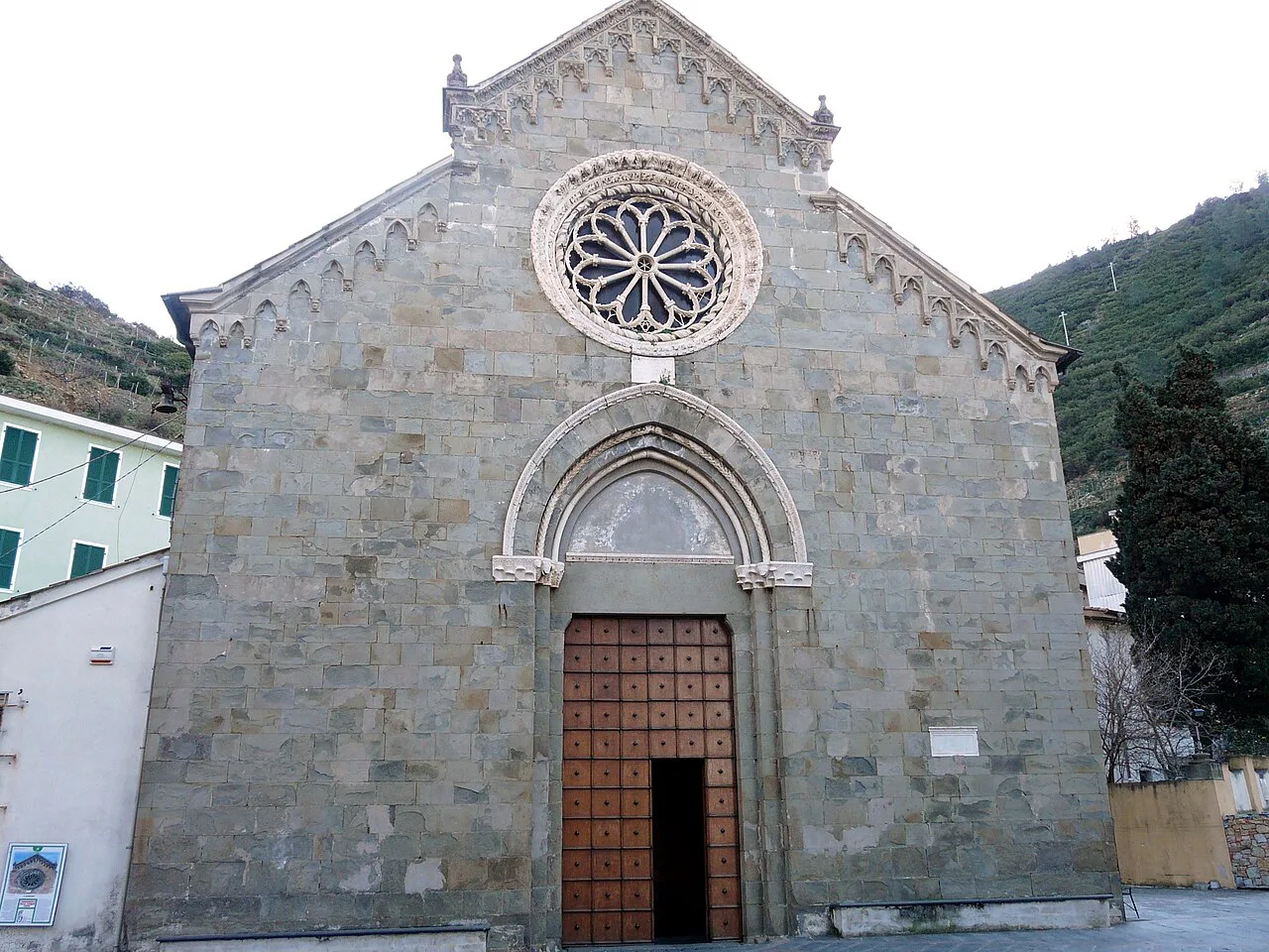 Church facade in Manarola.