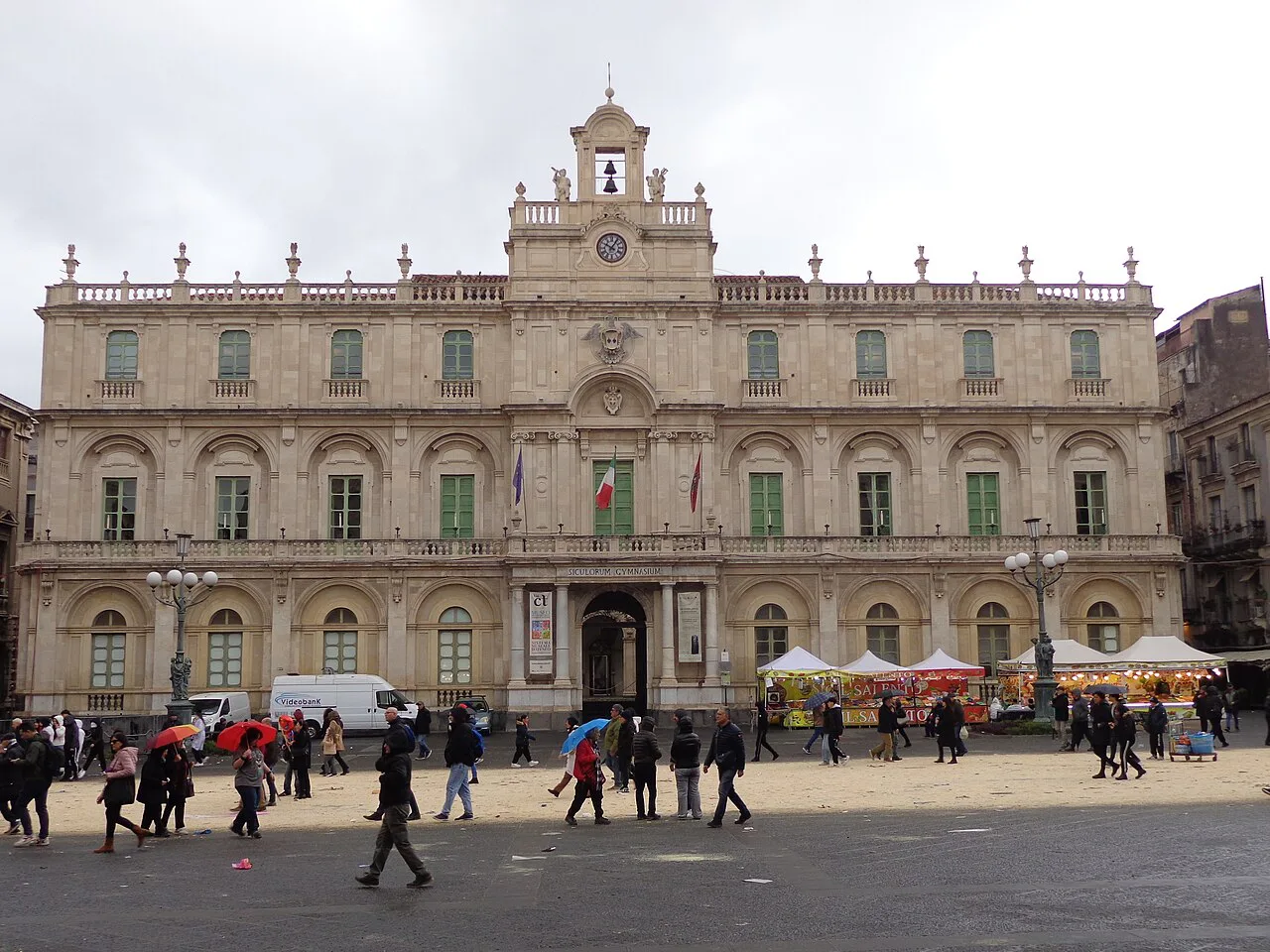 Piazza dell'Università in Catania.