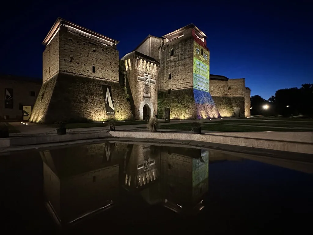 Castel Sismondo on Piazza Malatesta, Rimini, at night.