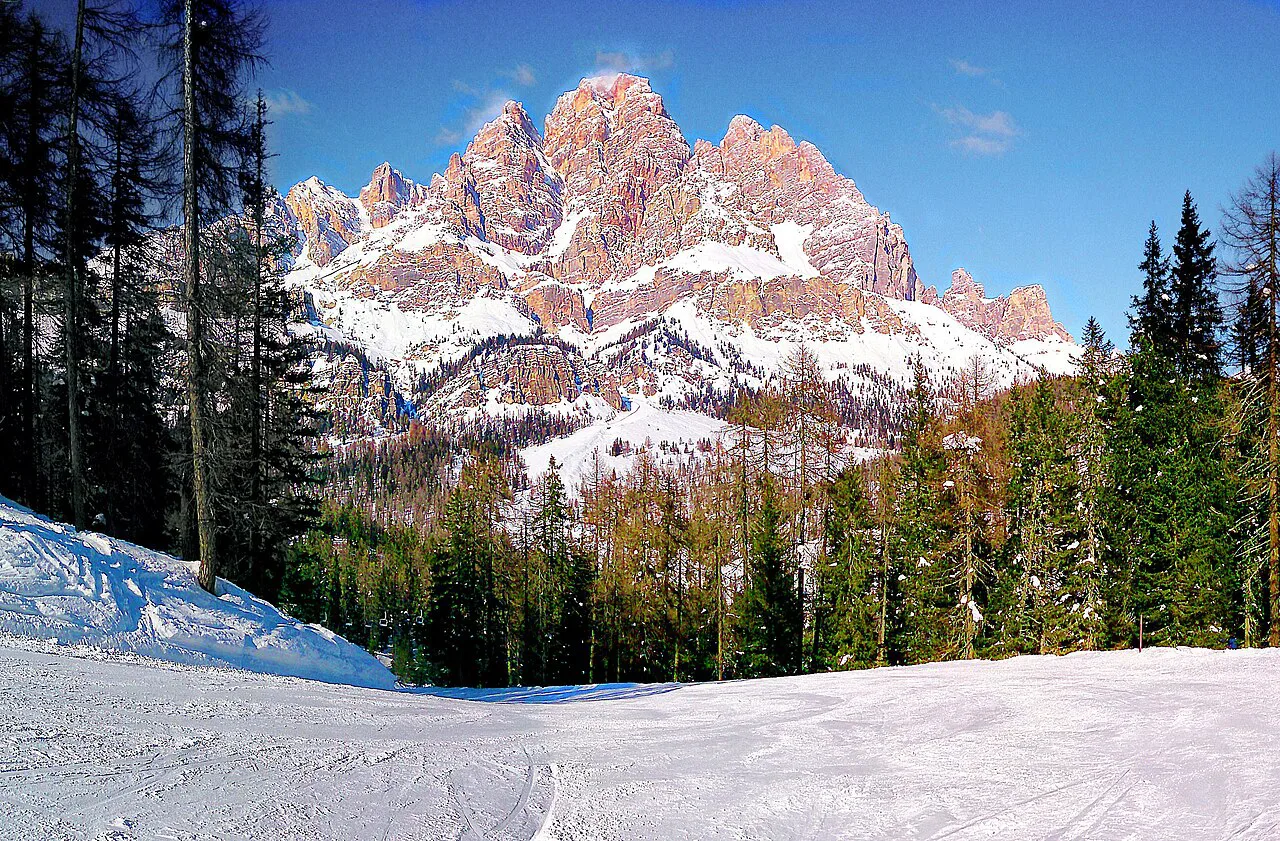 Dolomite peaks above the snowy slopes near Cortina d'Ampezzo.