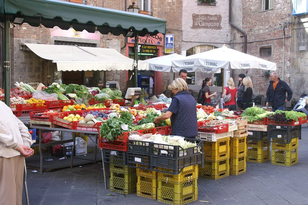 Market stalls in Pisa.