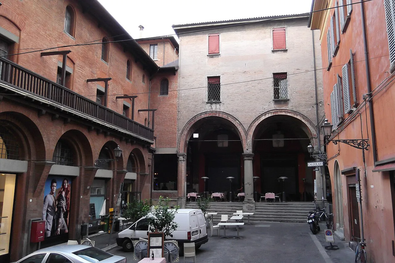 Courtyard in the Quadrilatero, Bologna.