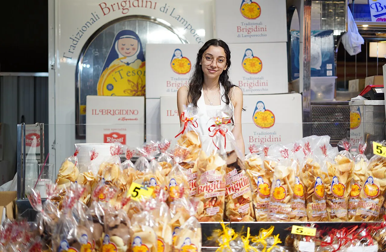 Brigidini stall in Pisa.